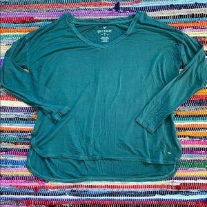 American Eagle Longsleeve